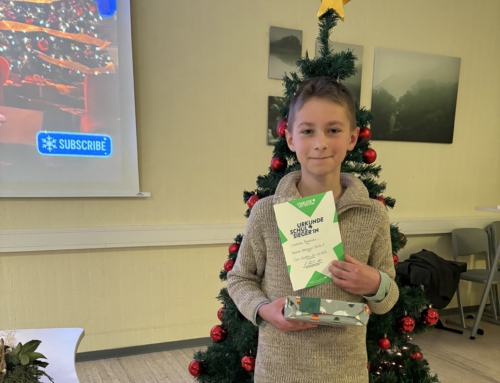 Lennox Rudnicki gewinnt beim Vorlesewettbewerb 2025